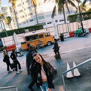 Meet your Posher, Elena